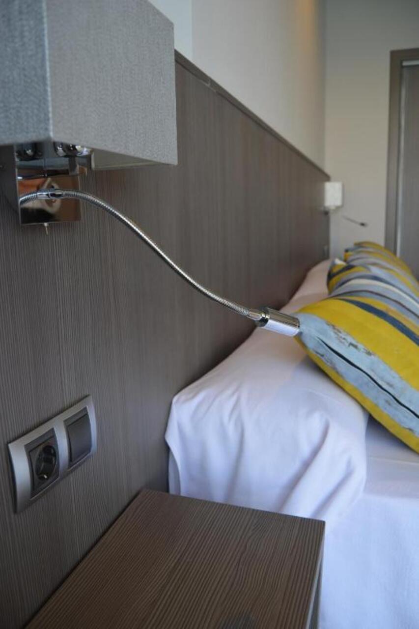 Hotel Lido เบนิดอร์ม ภายนอก รูปภาพ